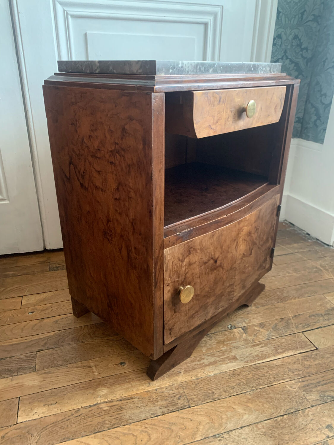 Bedside table / side table