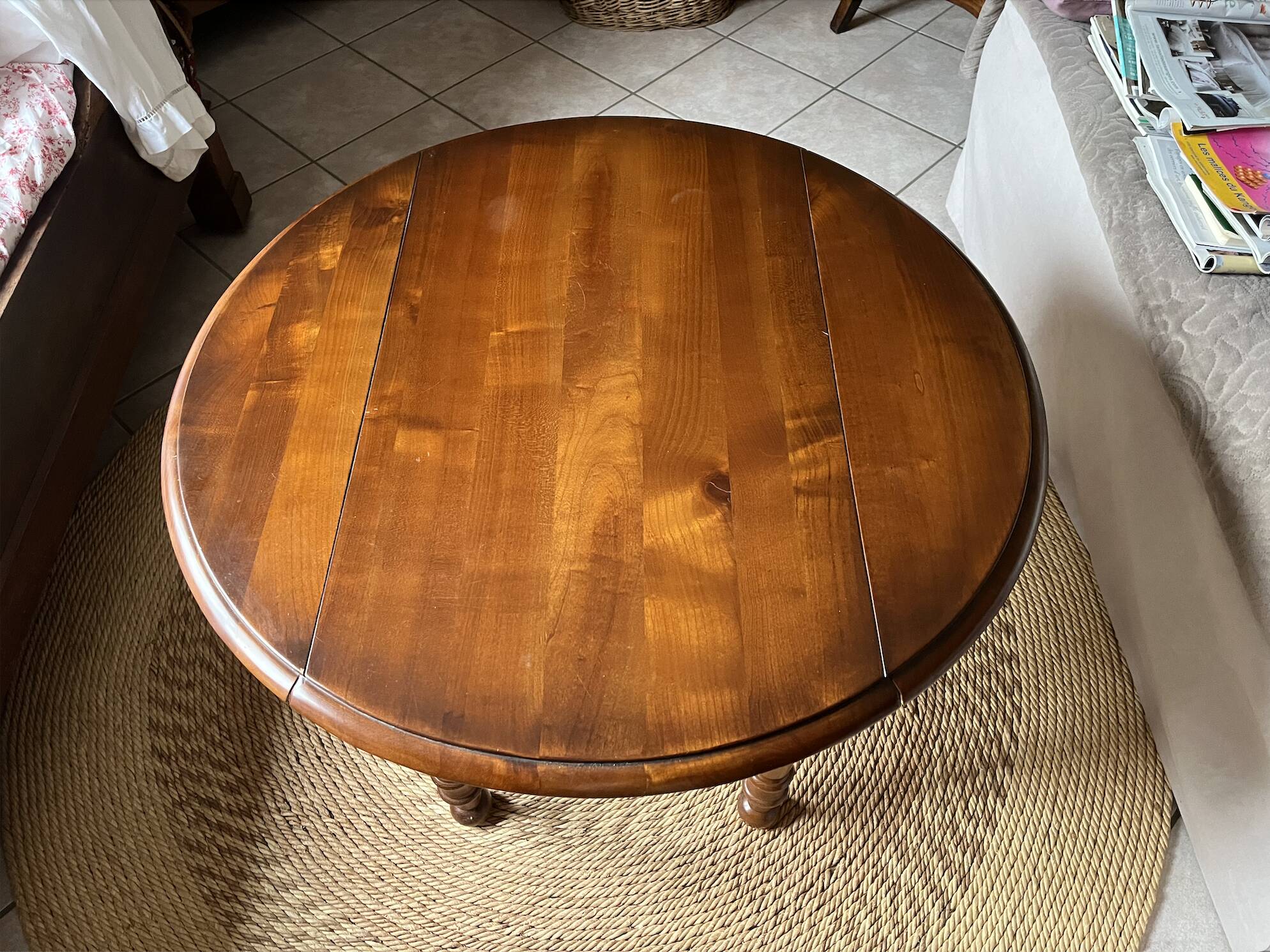Table basse style Louis Philippe