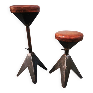 paire de tabourets industriels - brutaliste