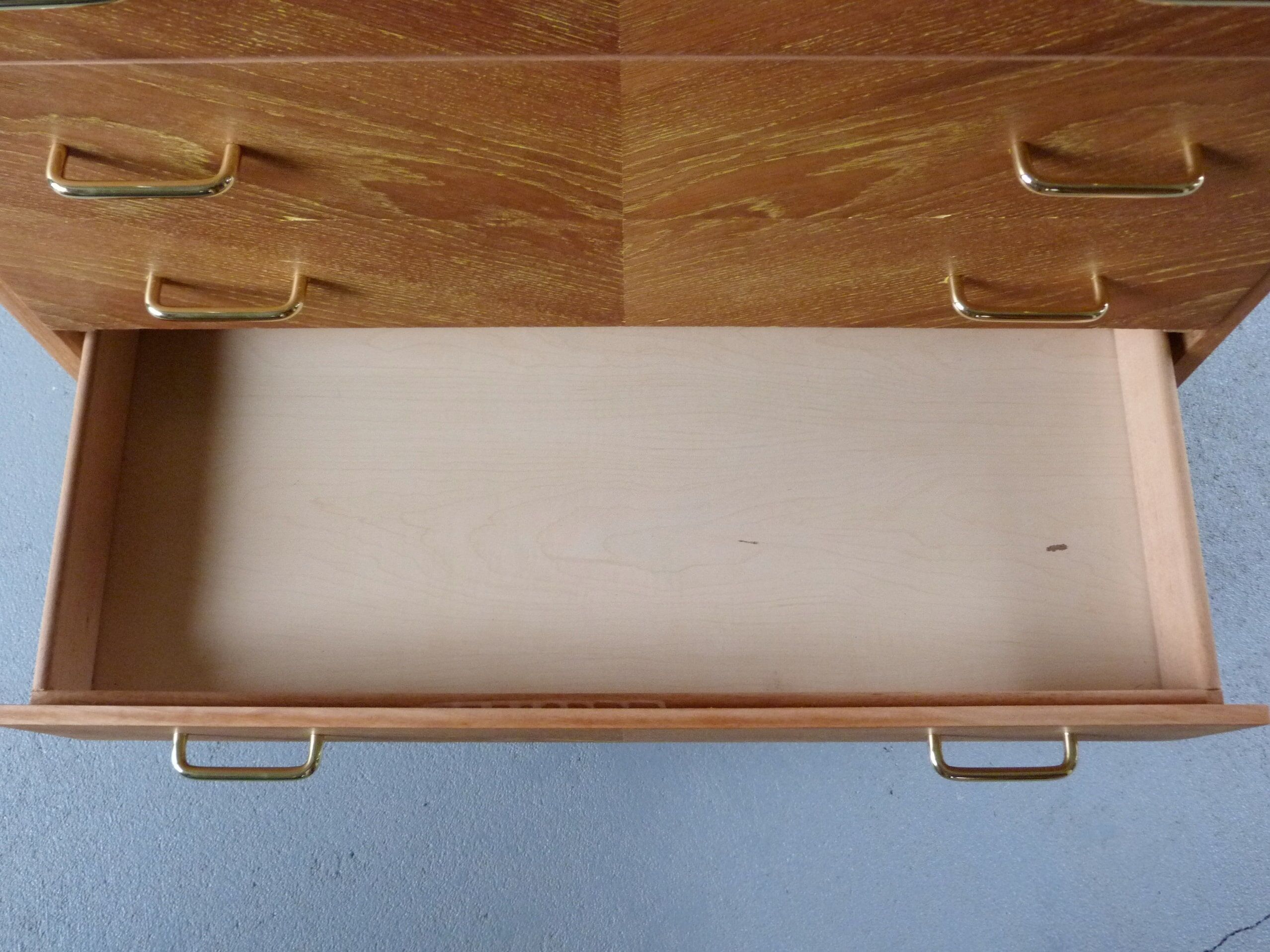 Comable compass feet