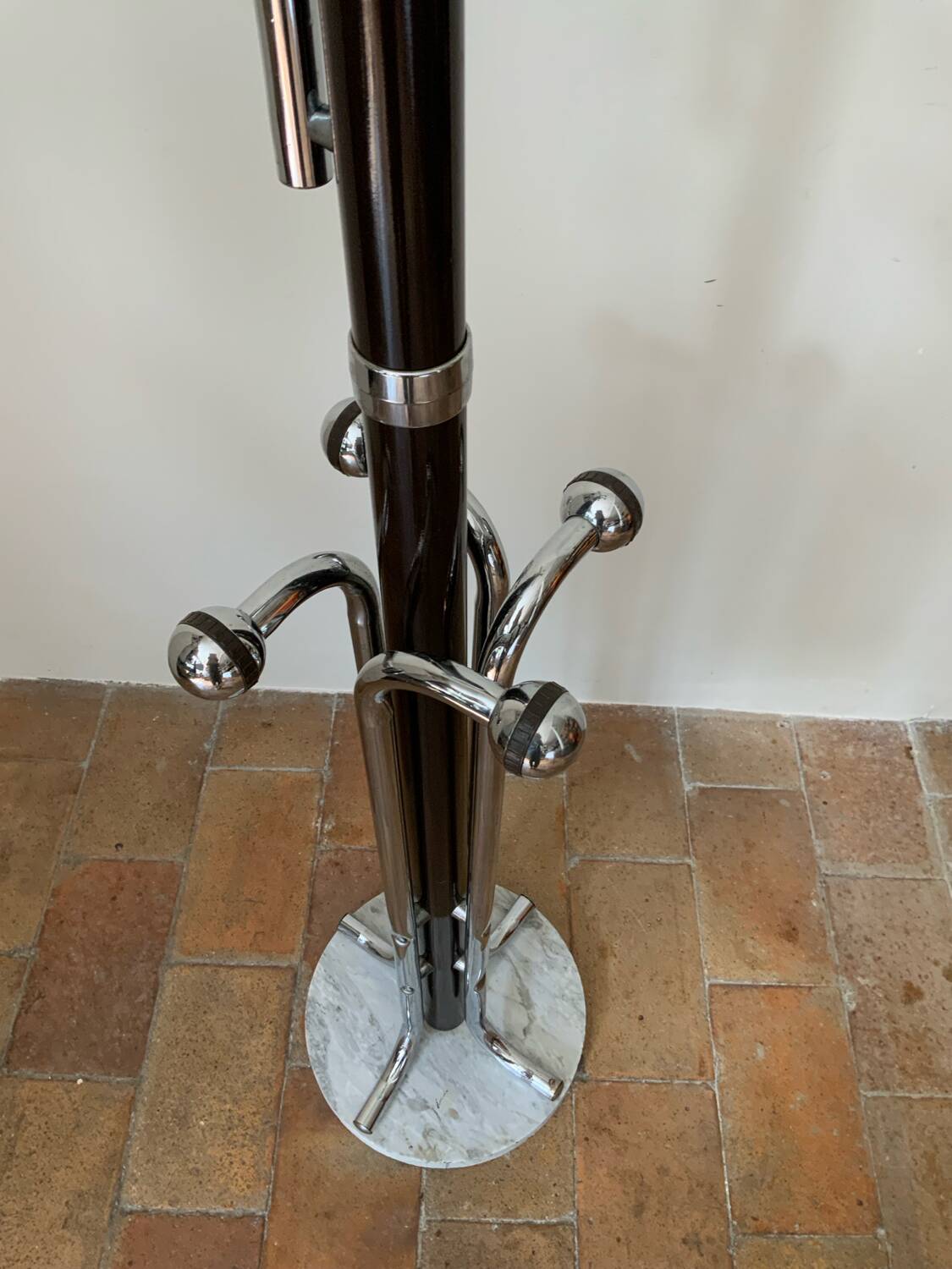 Chrome metal coat rack