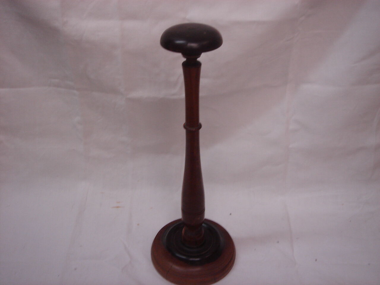 1970 wooden hat holder