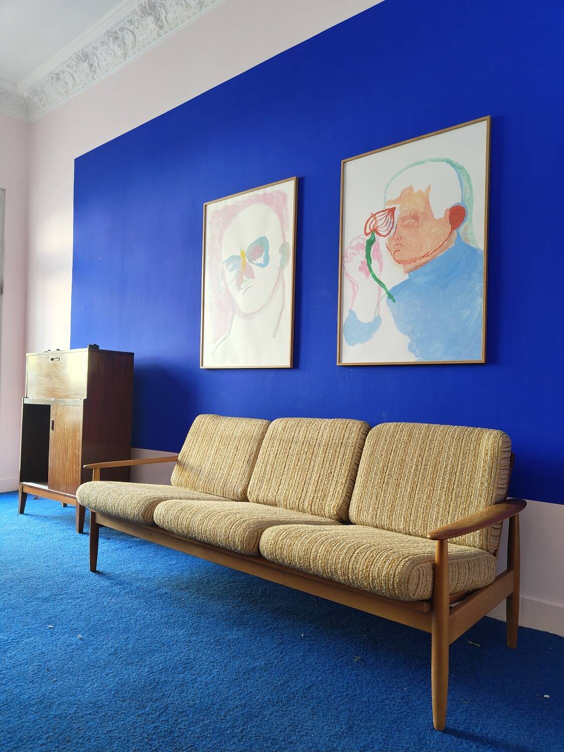 Scandinavian sofa in wood and vintage fabric from the 60s