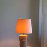 Vintage modern French table lamp in stone with elephant patterns, 1970s.