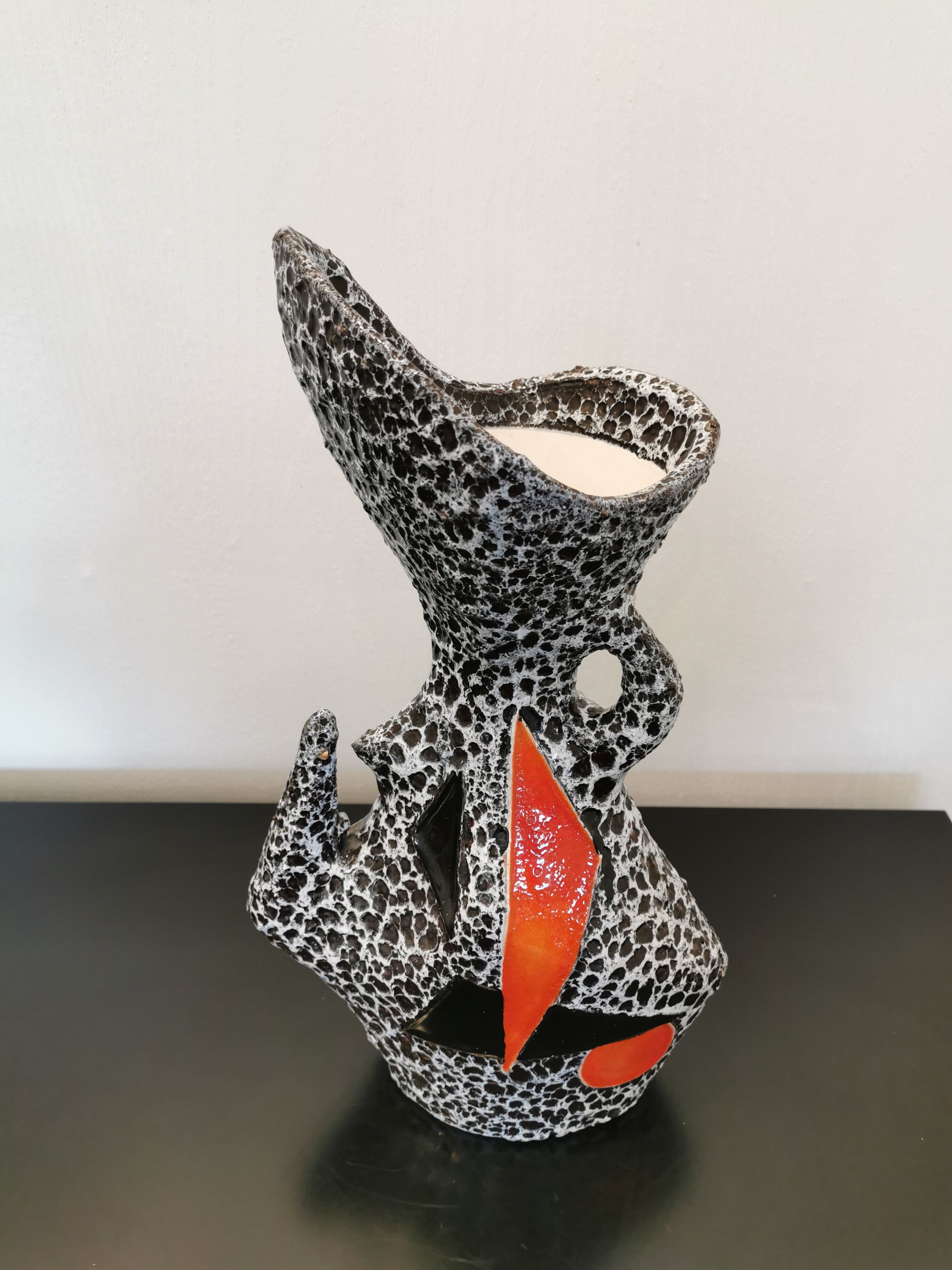 Geometric vase signed Le Vaucour for Vallauris