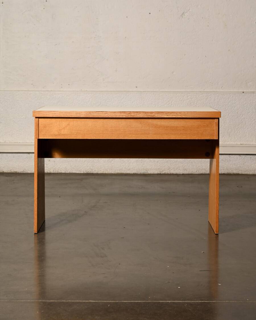 Bureau scandinave plateau blanc
