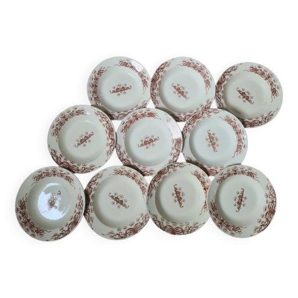 Assiettes creuses Terre de Fer Sarreguemines 1910