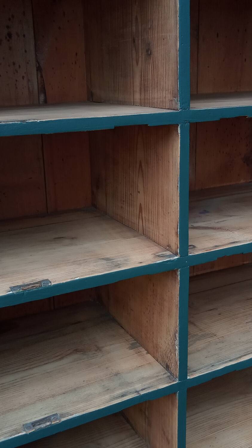 Meuble de metier à cases