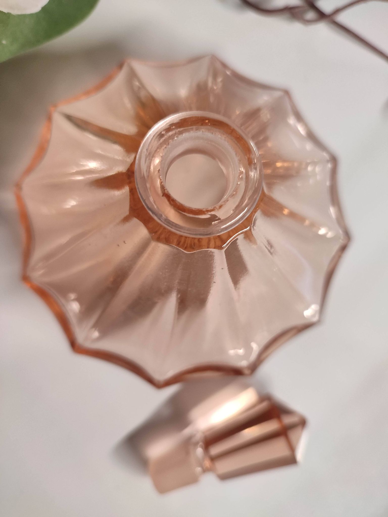 Vintage Art Deco perfume bottle in beautiful pink glass.