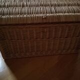Wicker chest