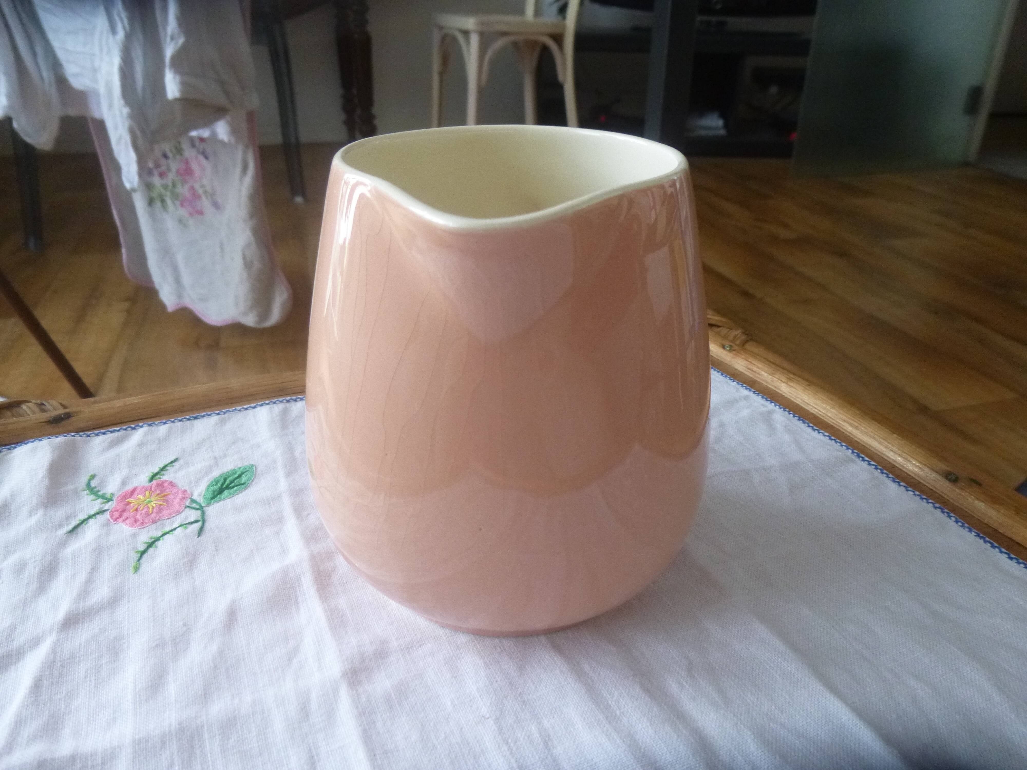 Pink milk jug villeroy & Boch 1950