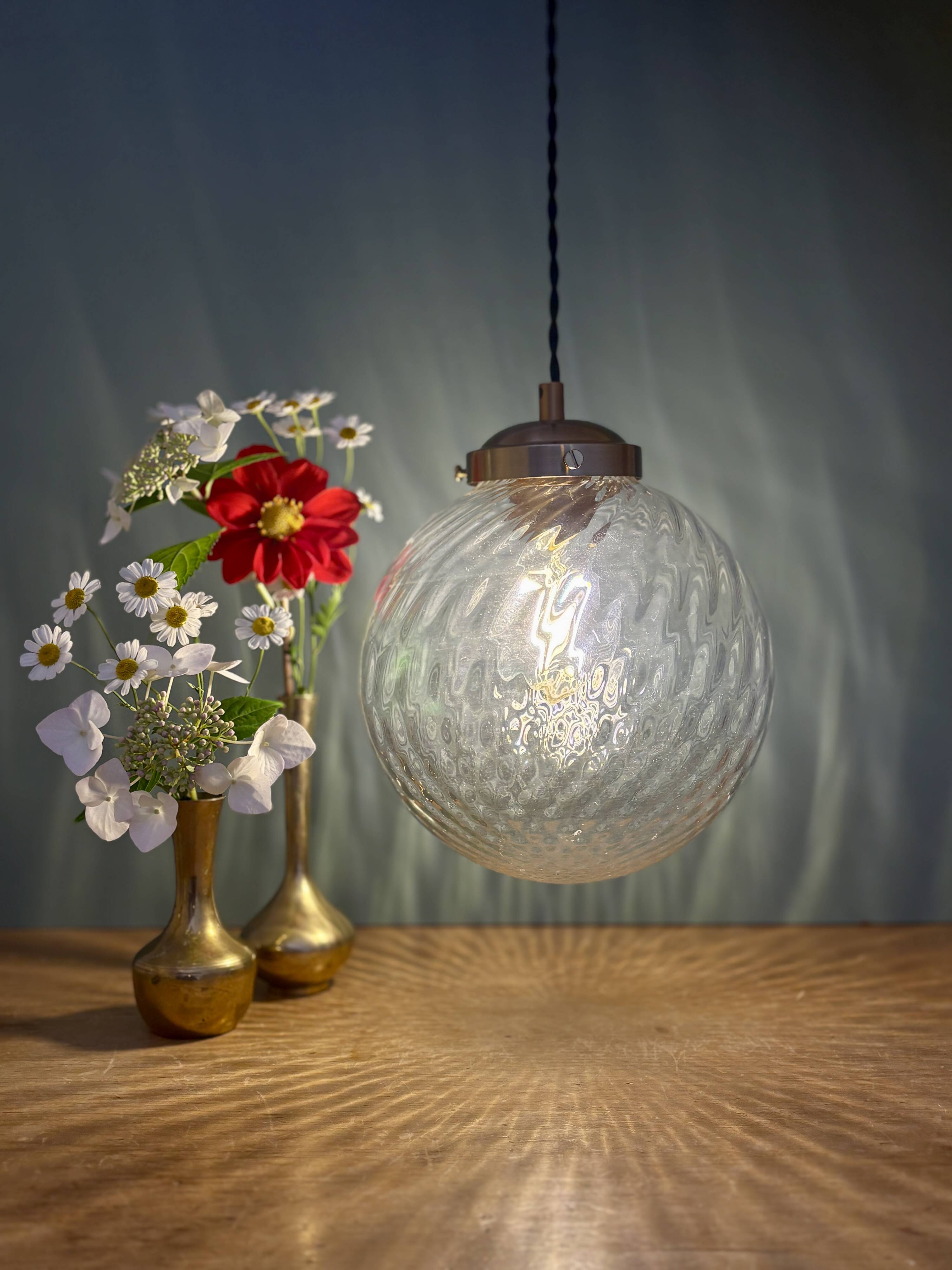 Vintage transparent glass suspension globe