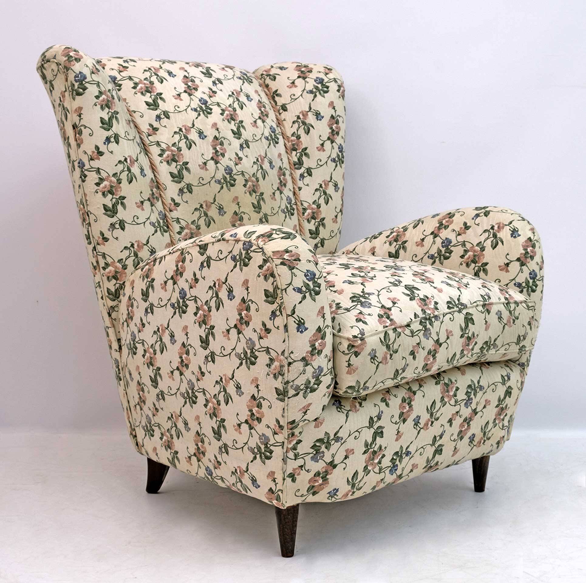 Paire de fauteuils italiens modernes du milieu du siècle de Paolo Buffa, années 1950