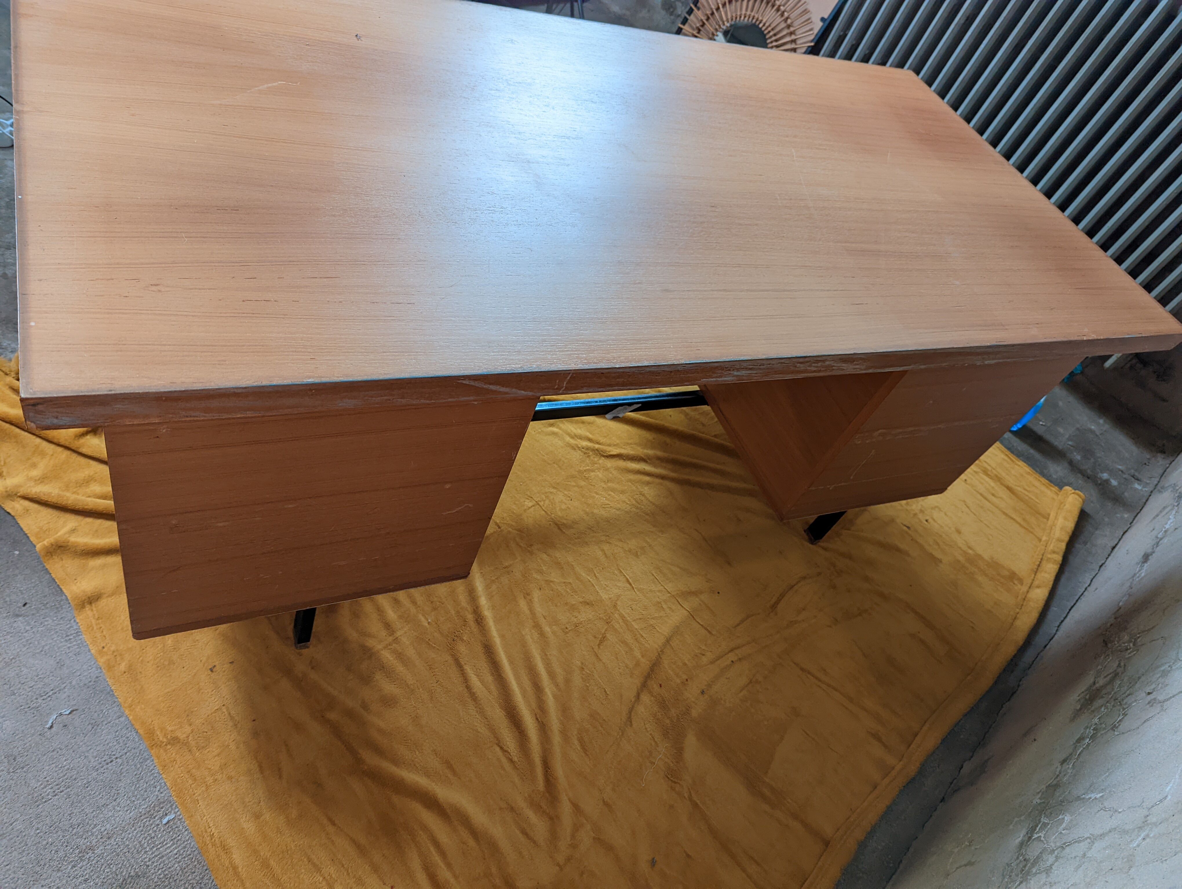 Minvielle desk in mahogany pierre guariche