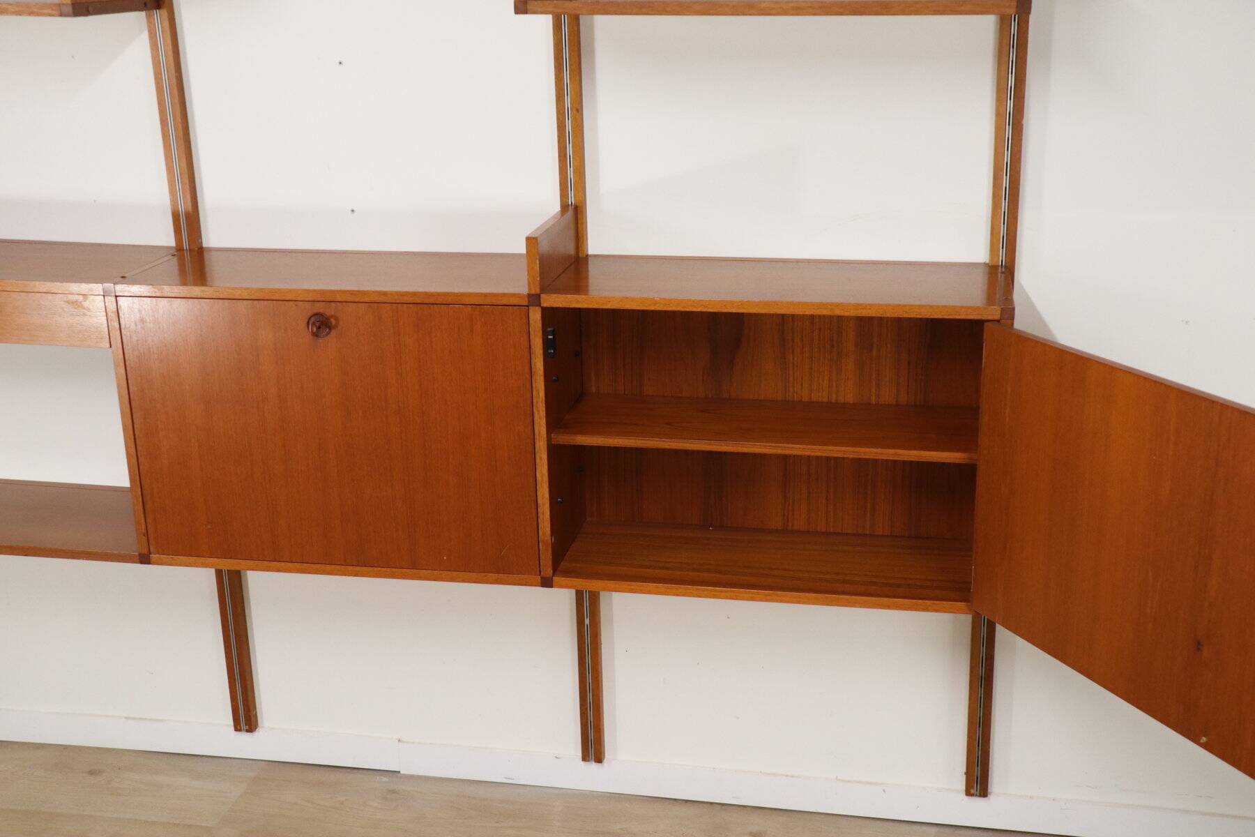 Modular wall bookcase, Minvielle edition by ARP – 1960