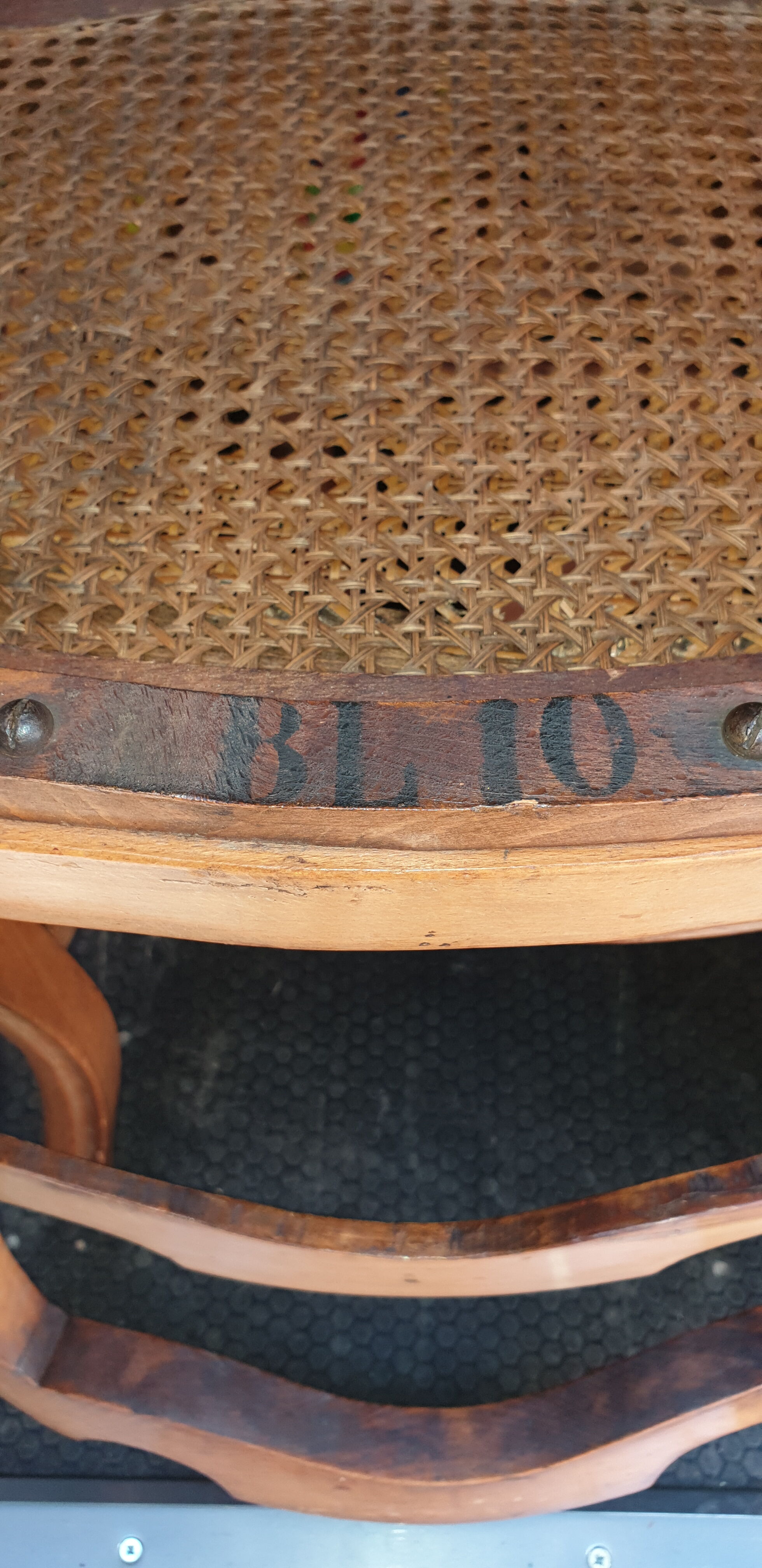 4 chairs Louis Philippe canné