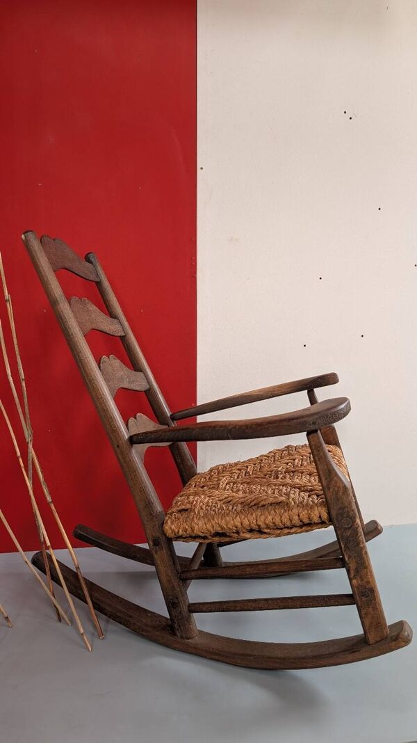 Rocking chair vintage en chêne