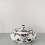 Vintage '50 Delft box.
