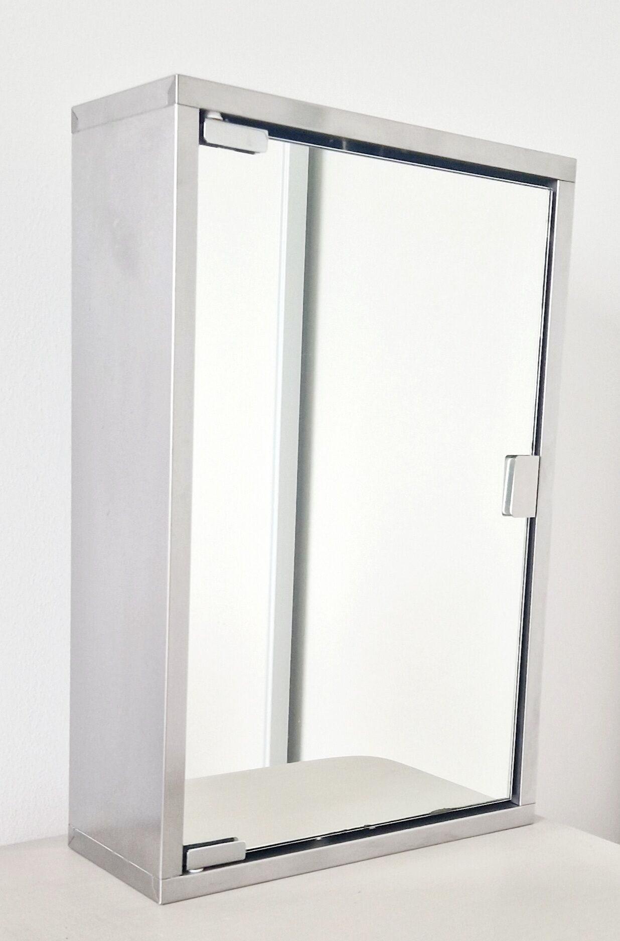 Stainless steel metal medicine cabinet
