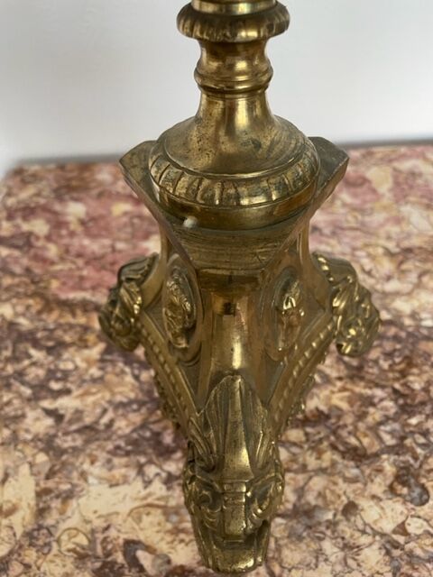 Lamp pique candle gilded bronze 60 cm, nineteenth century.