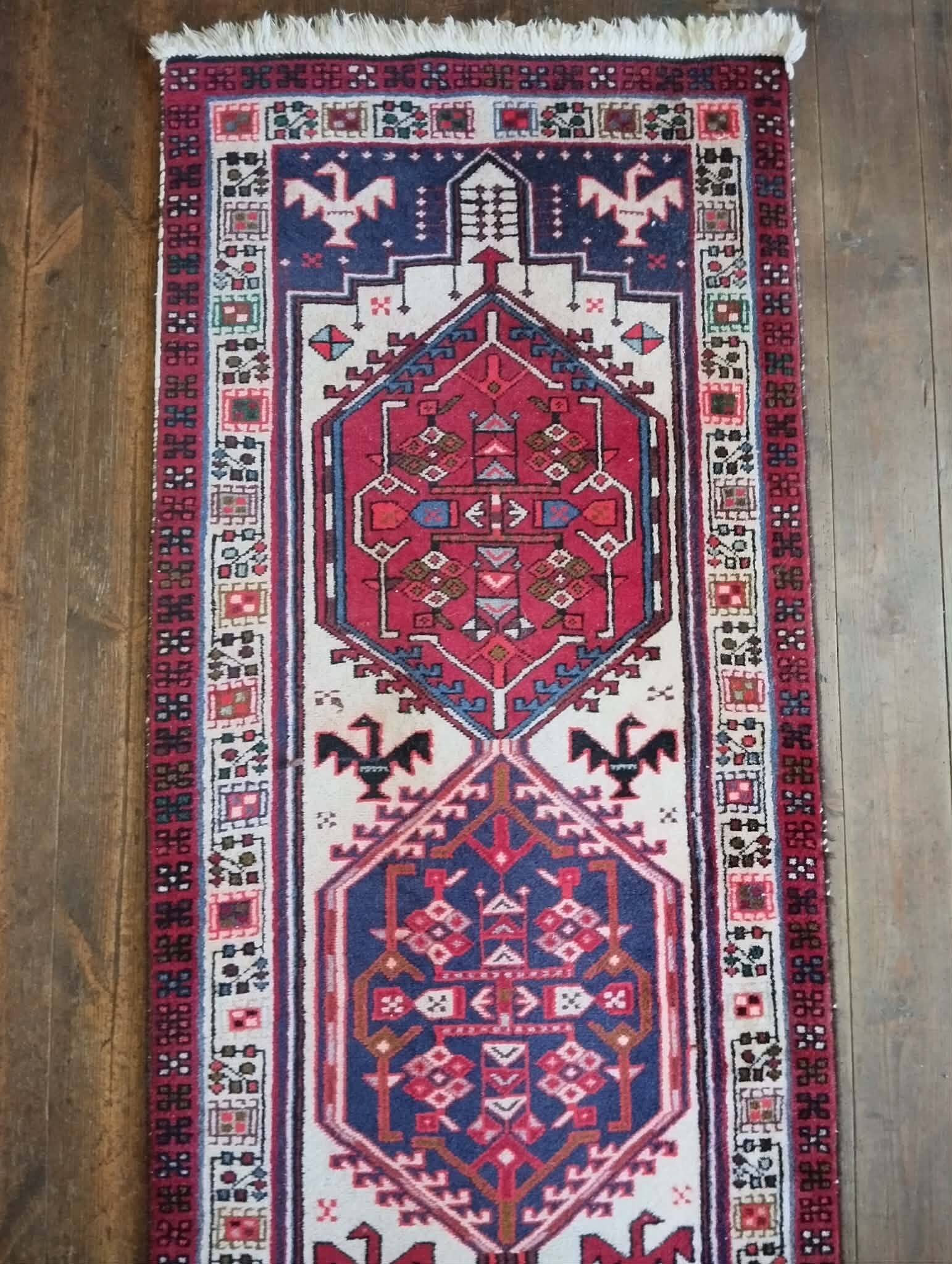 Handmade Persian Heriz hallway rug 295x70cm