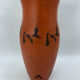 Africanist ceramic vase