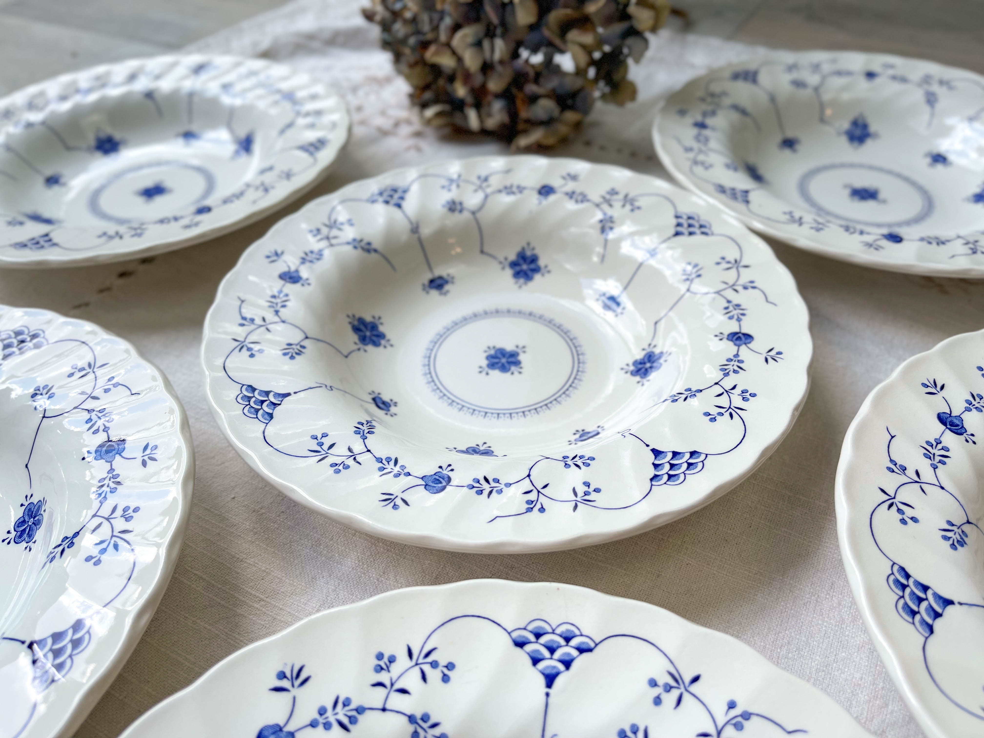 6 hollow plates myott staffordshire finlandia
