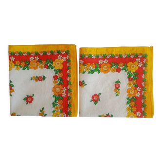 Set de 2 serviettes de table fleuries vintage