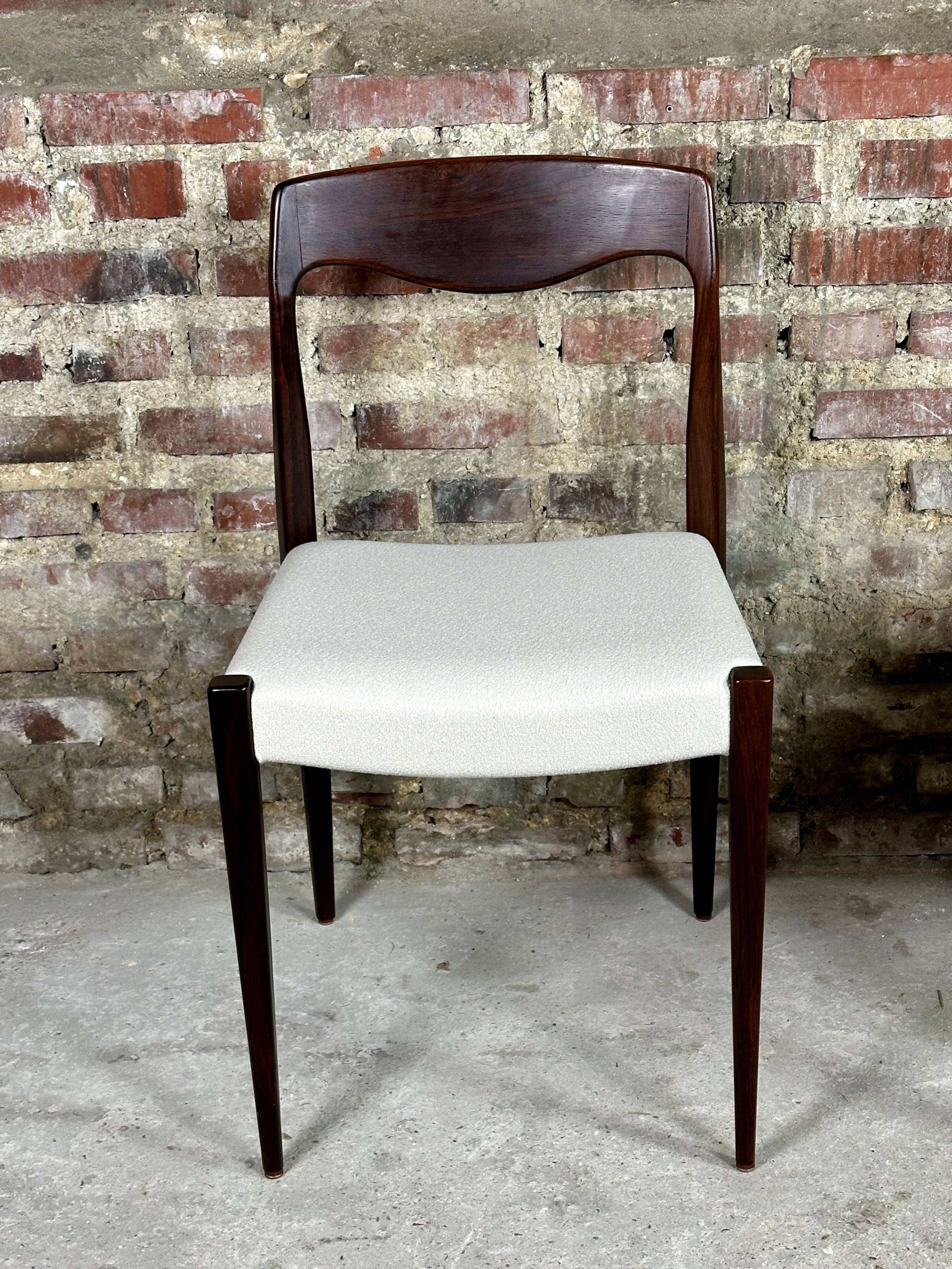 Chaises (série de 6) scandinaves en palissandre