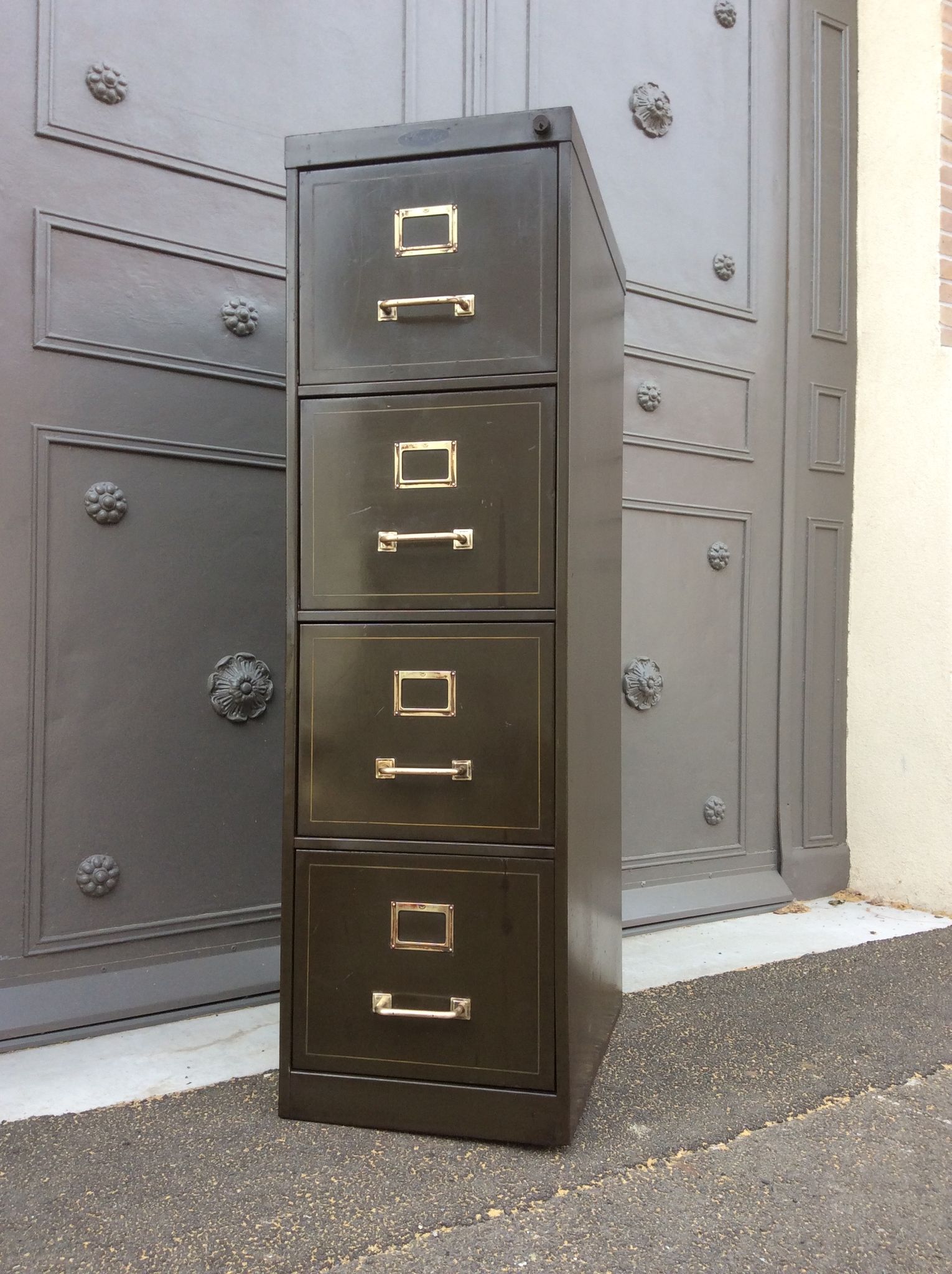 Strafor metal binder 1940