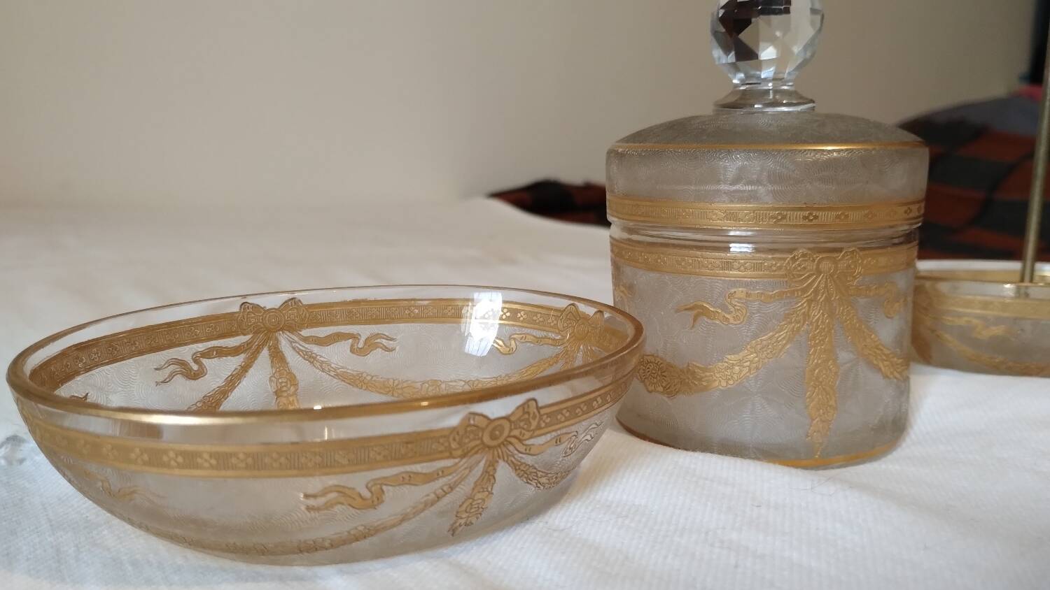 Saint Louis crystal toiletry set