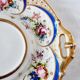 Tasse et soucoupe en porcelaine reproduction de sèvres décorées à la main par m.carpezat pour limoge