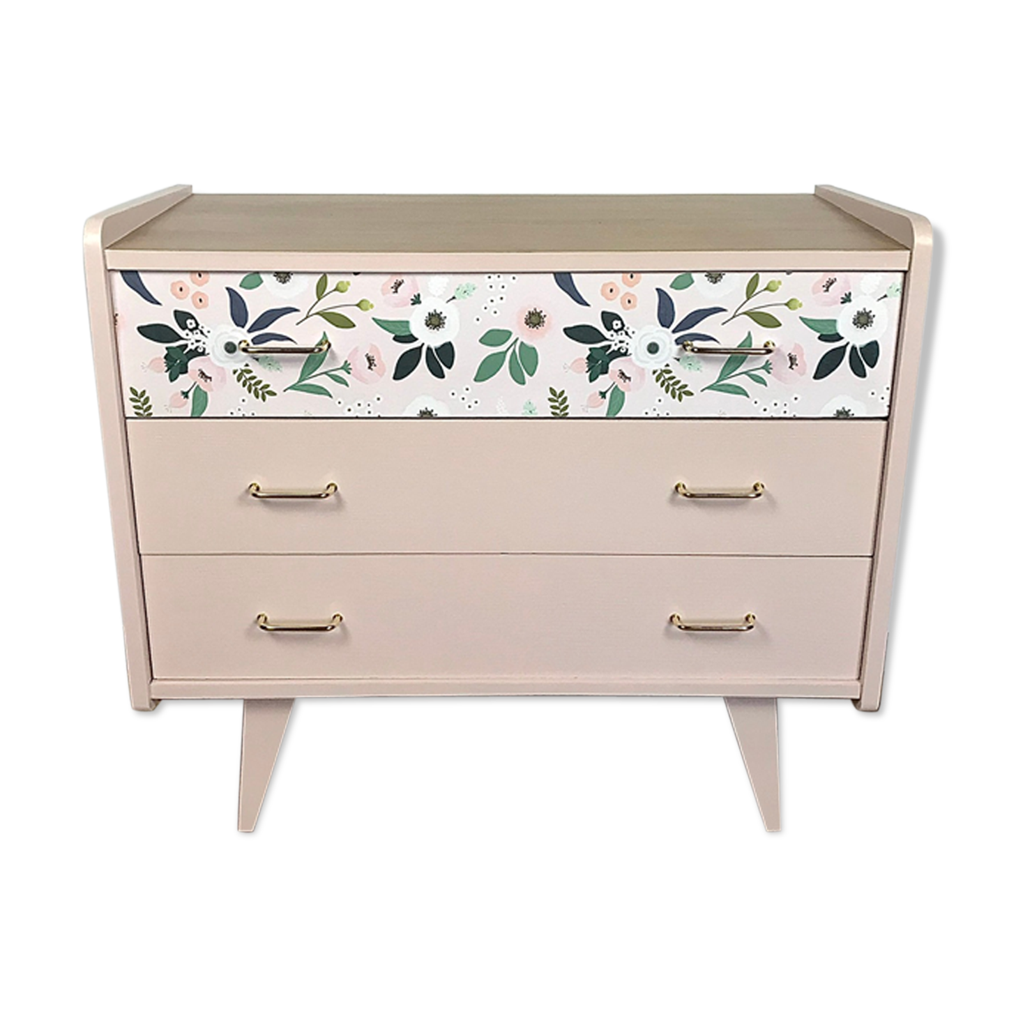 Vintage dresser