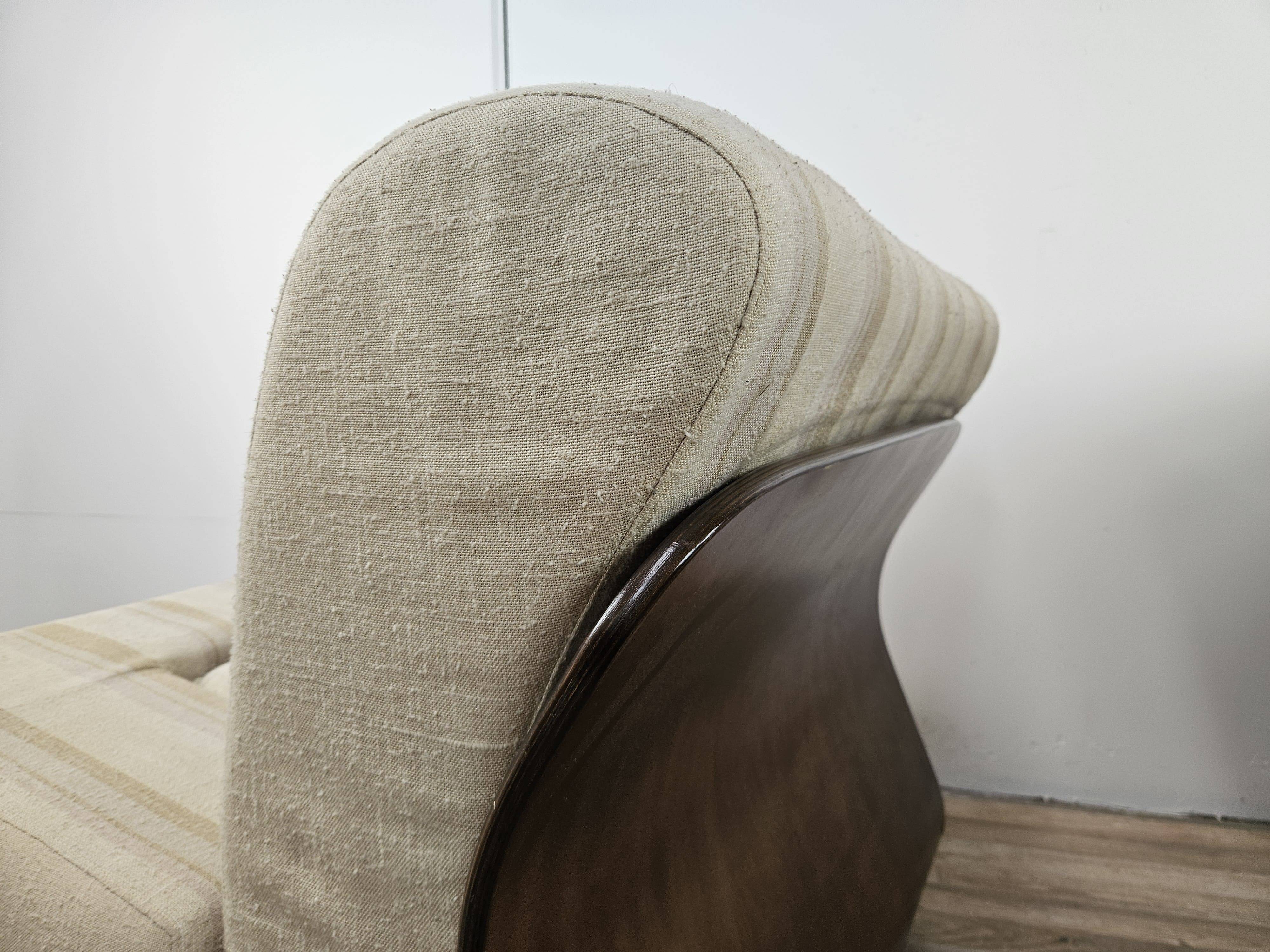 Fauteuils italiens du milieu du siècle en bois et tissu
