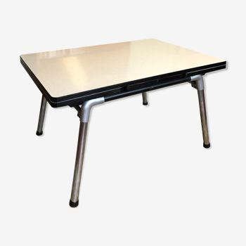 Expandable coffee table in formica 50