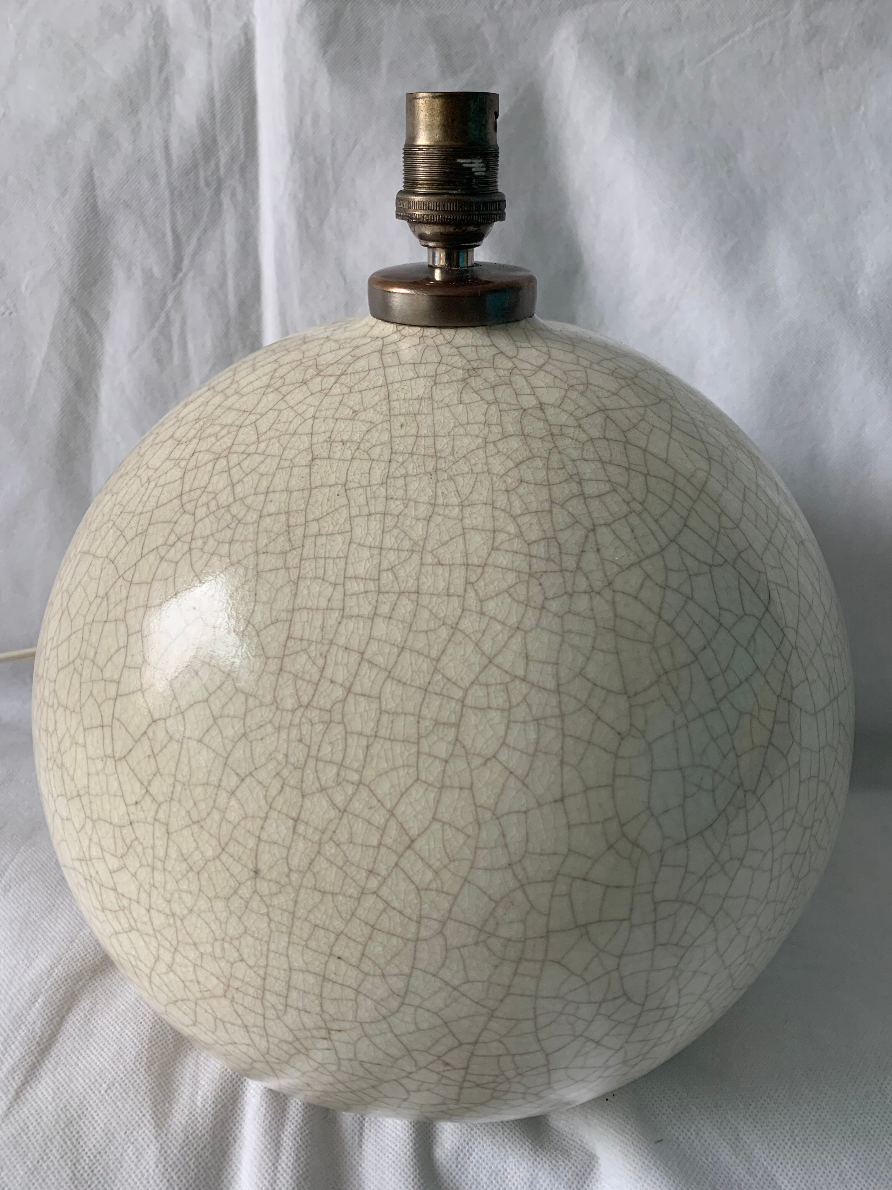 Crystal cracked ceramic ball lamp foot