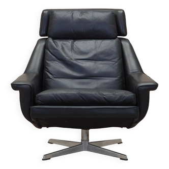 Swivel armchair, Danish design, 1970s, designer: Werner Langenfeld, manufac