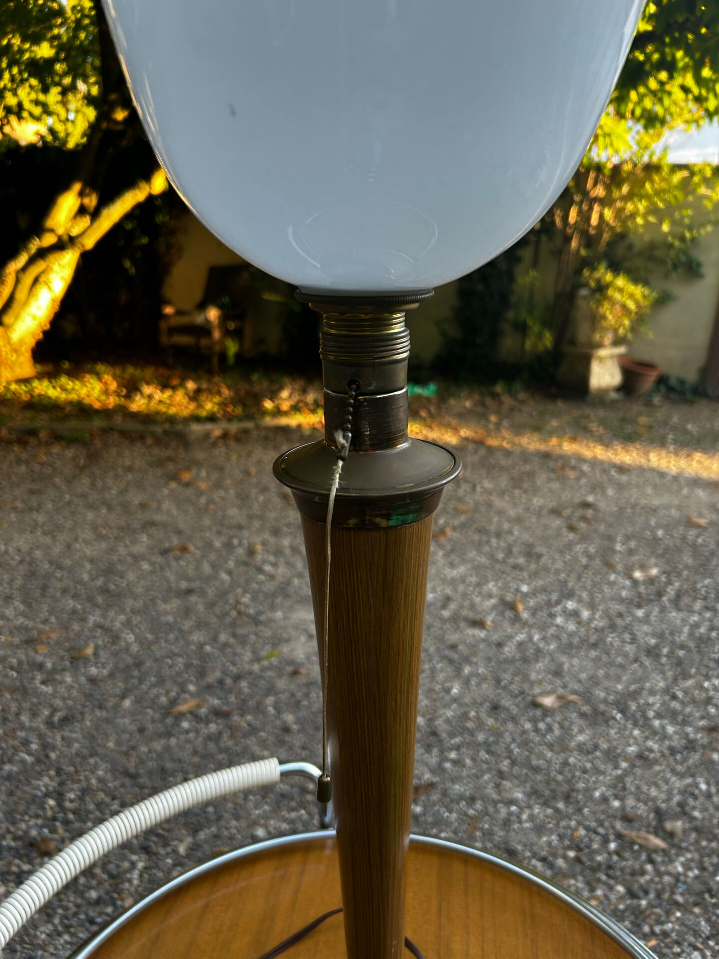 Vintage Mazda lamp from the 1940s.