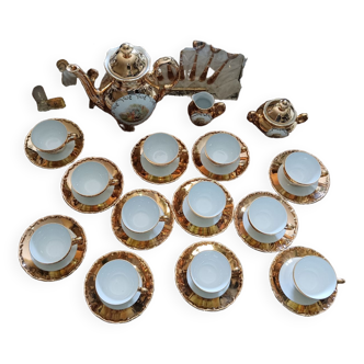 Porcelain tea/coffee set