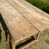 Table and trestles fir tray