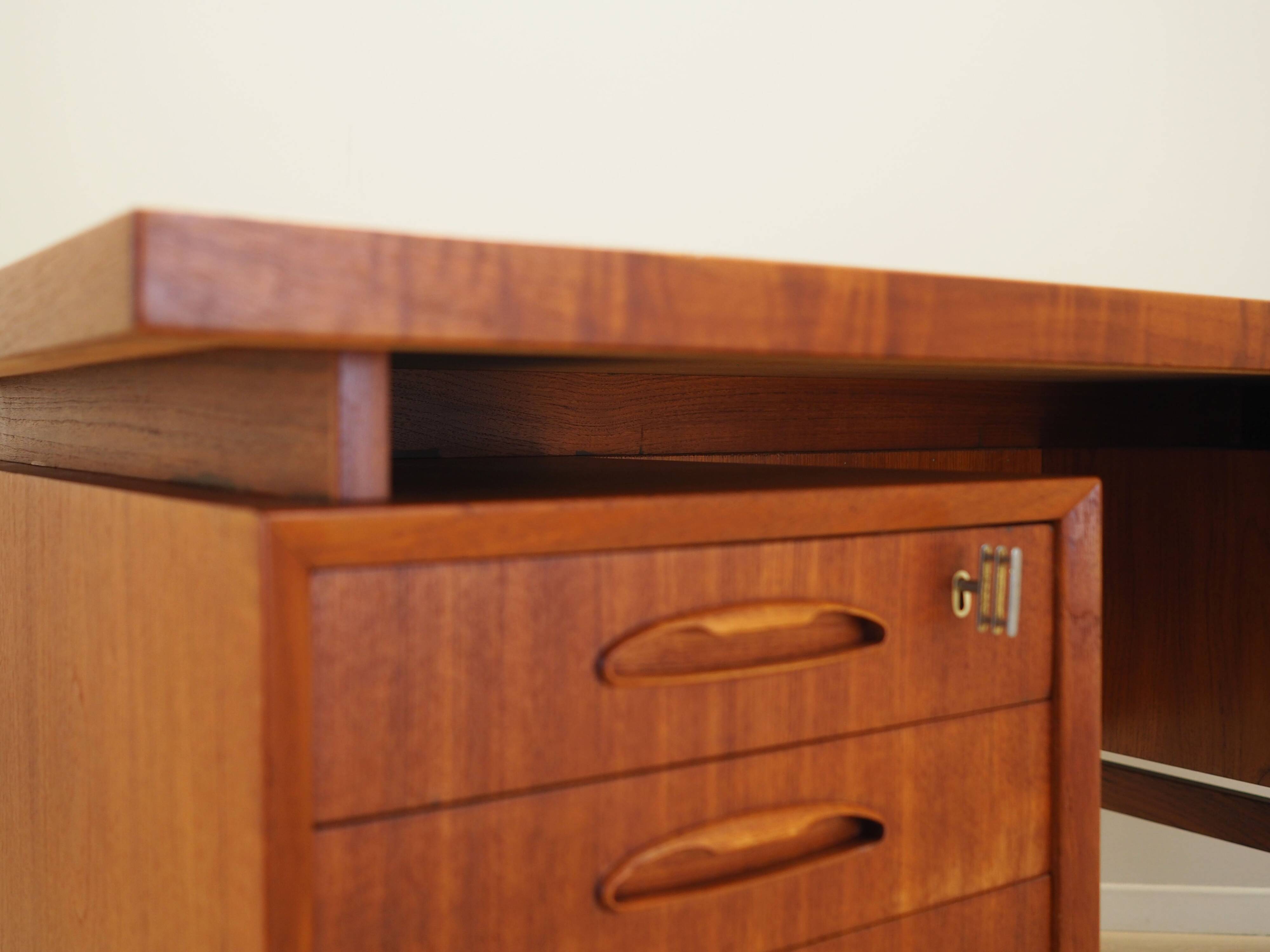 Teak desk, Danish design, 1970s, production: Denmark