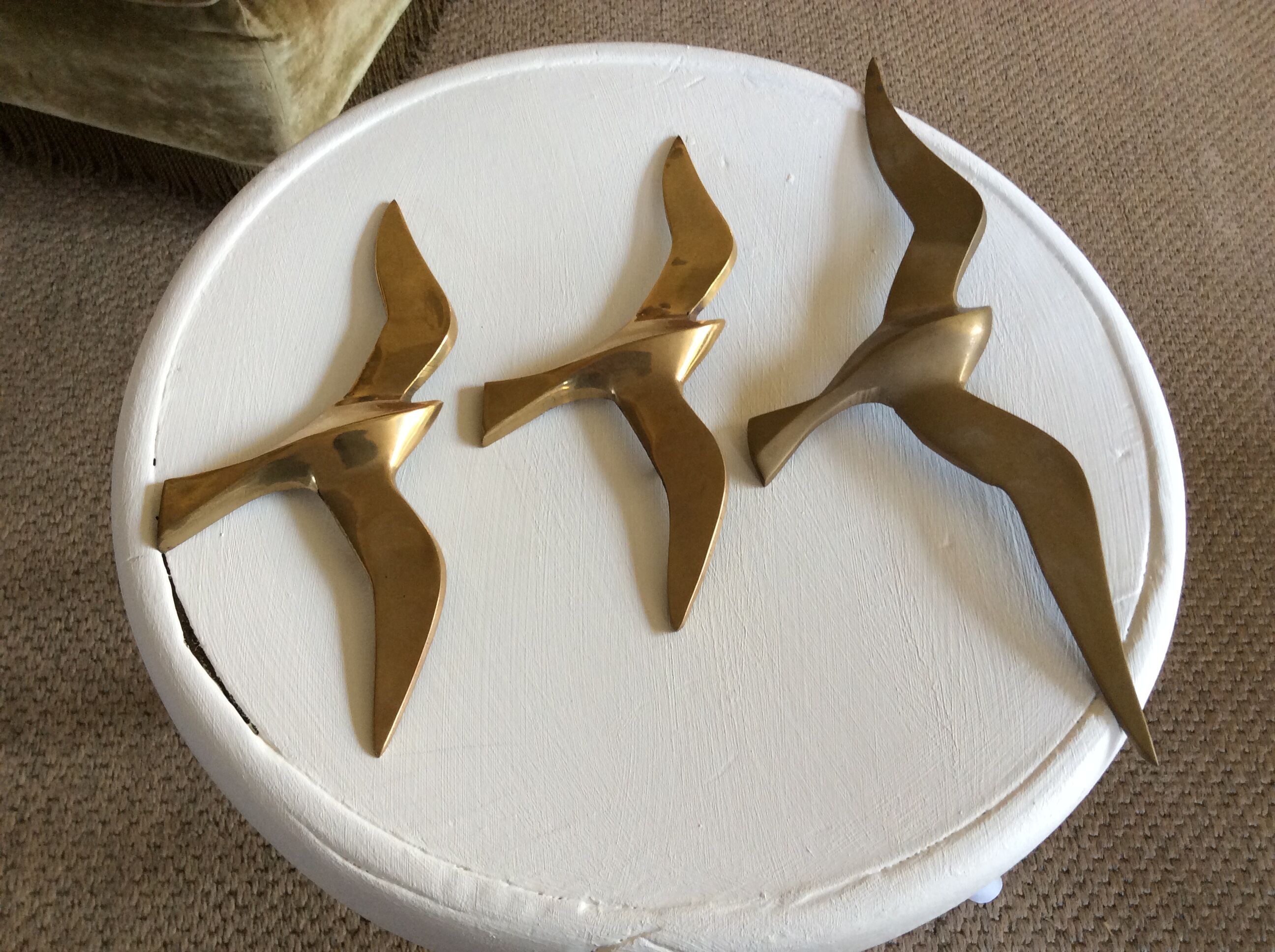 3 brass seagulls