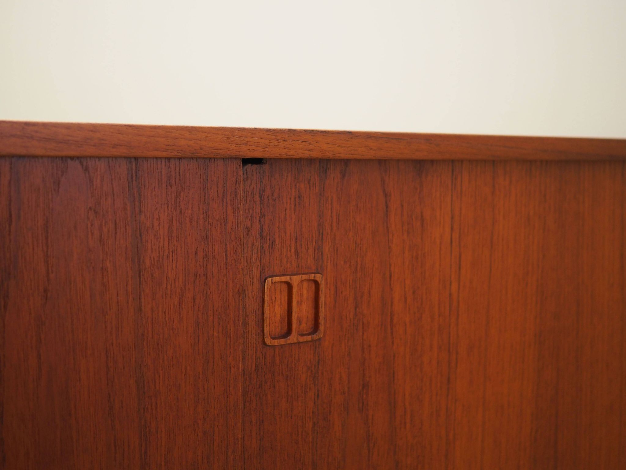 Enfilade en teck, design danois, années 1970, production : Danemark