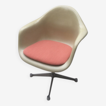 Charles & Ray Eames PACC armchair for Herman Miller