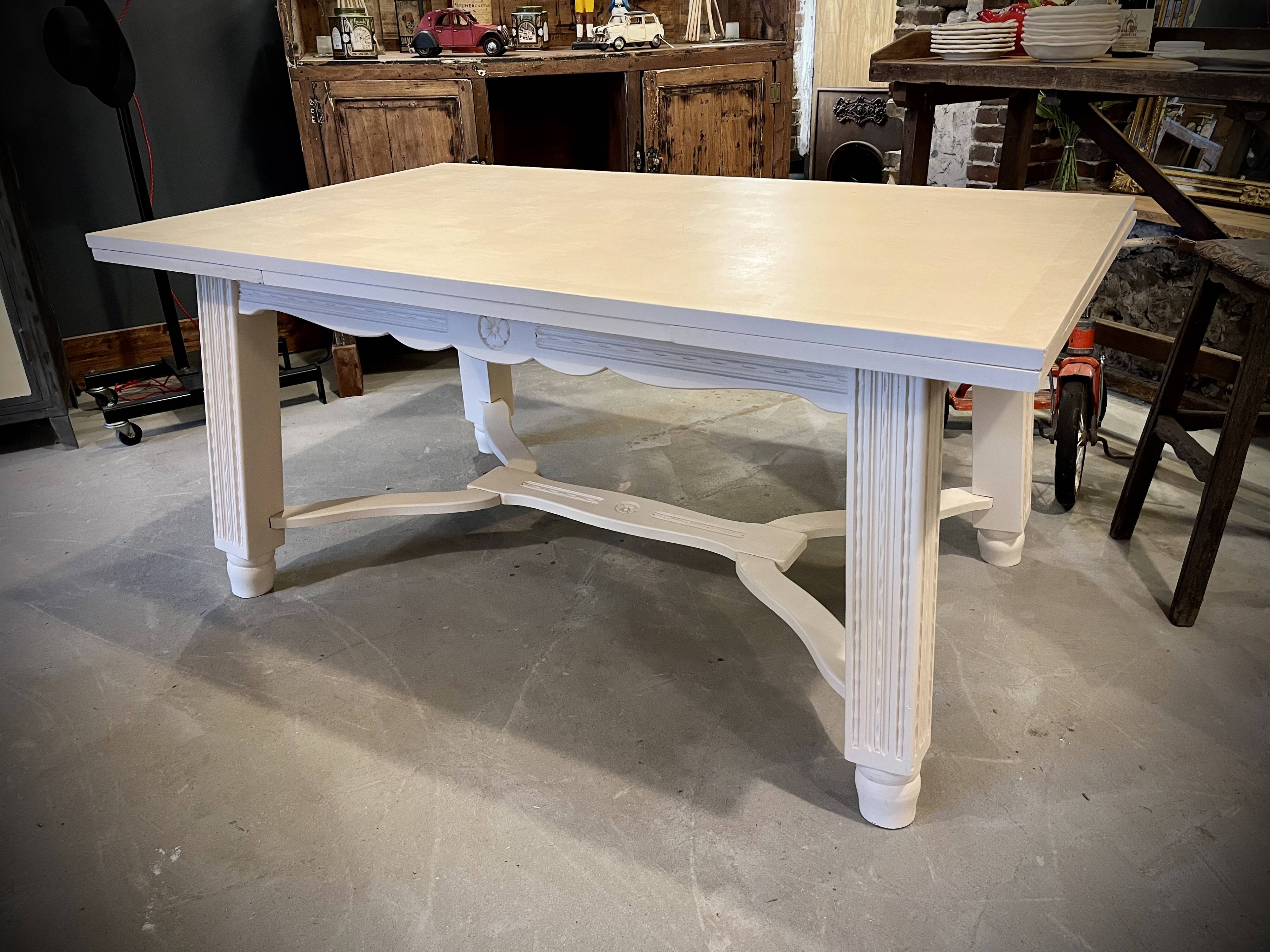Table de salle à manger