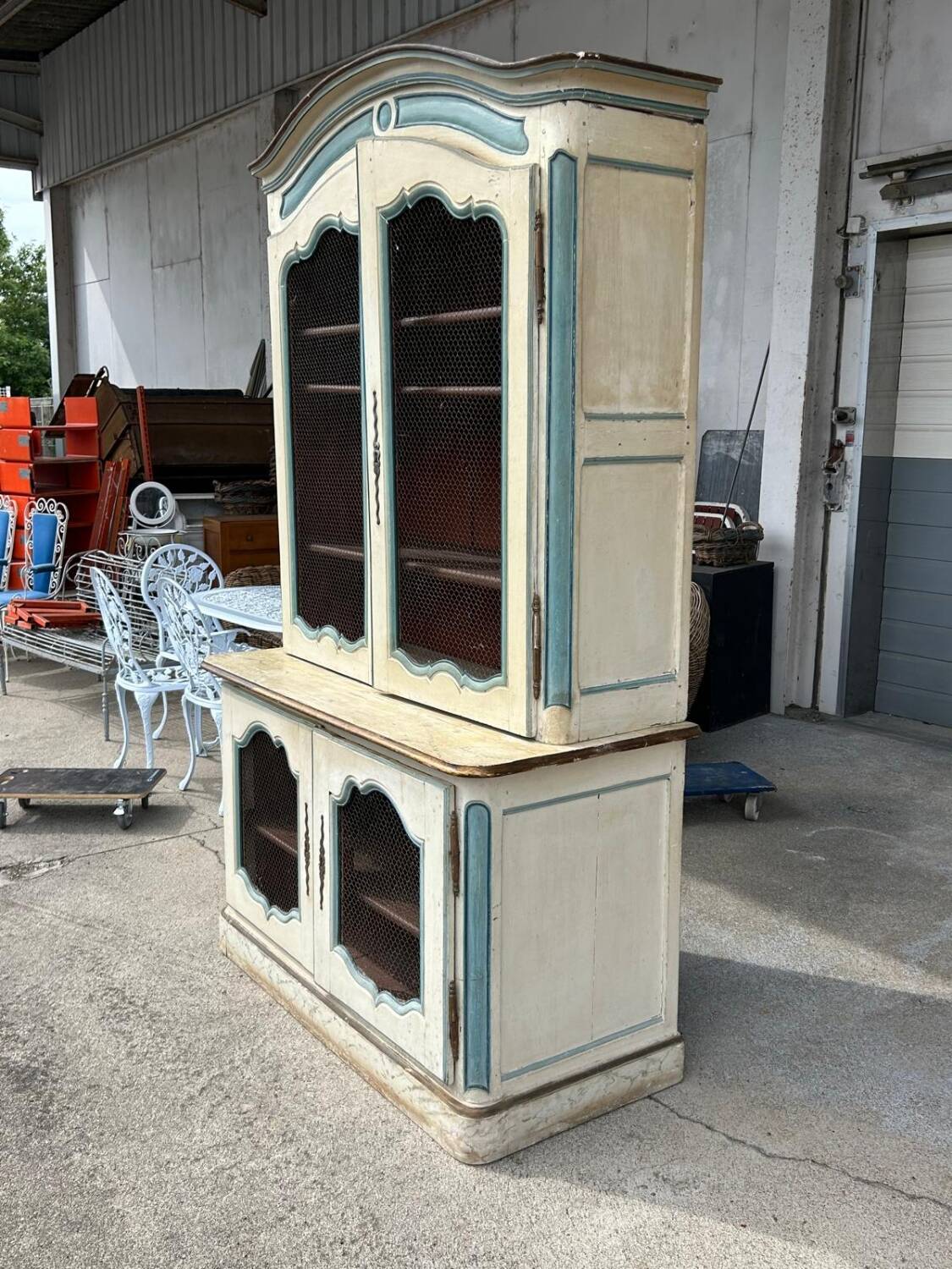 Two Body Buffet On Louis XIV Plinths In Lacquered Oak 18th Century