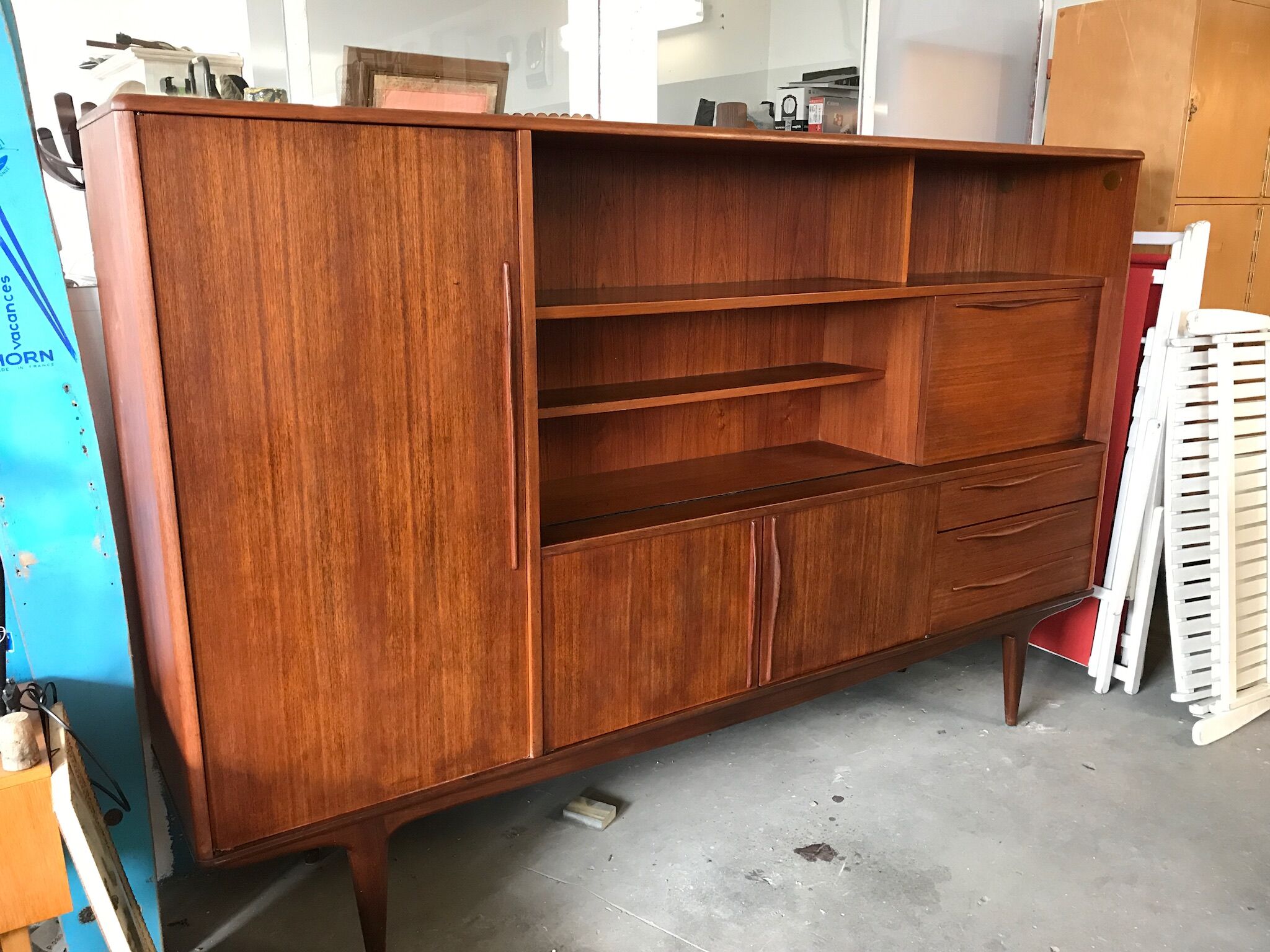 Enfilade vintage en teck scandinave