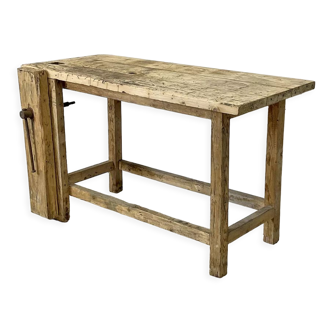 Old workbench