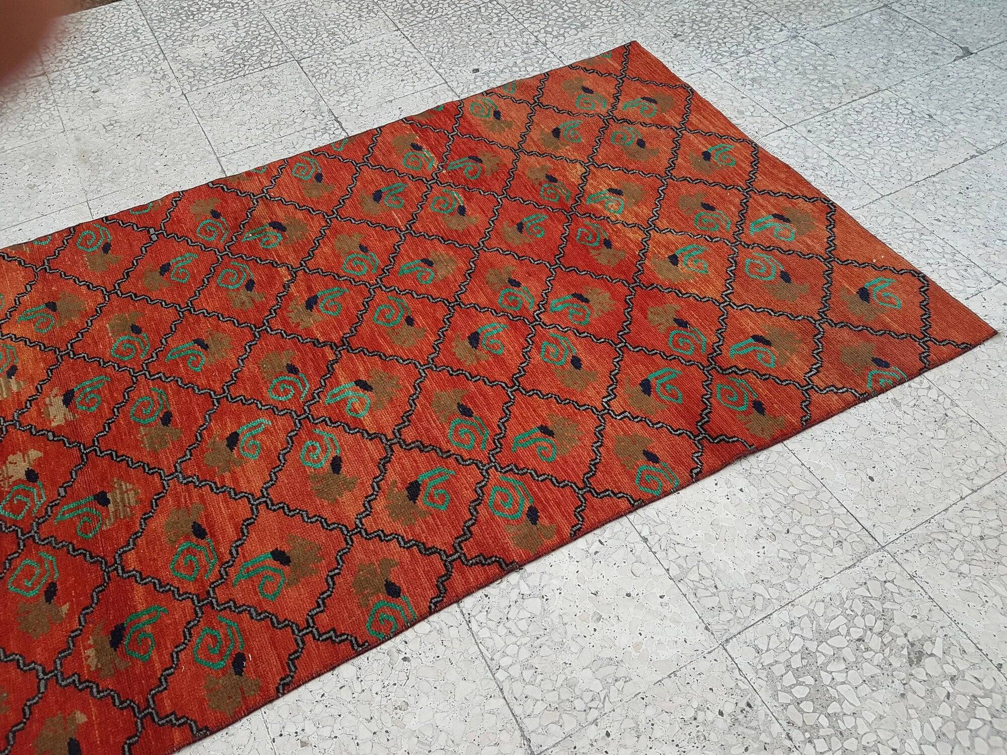 Vintage Turkish Oushak rug 118x306 cm