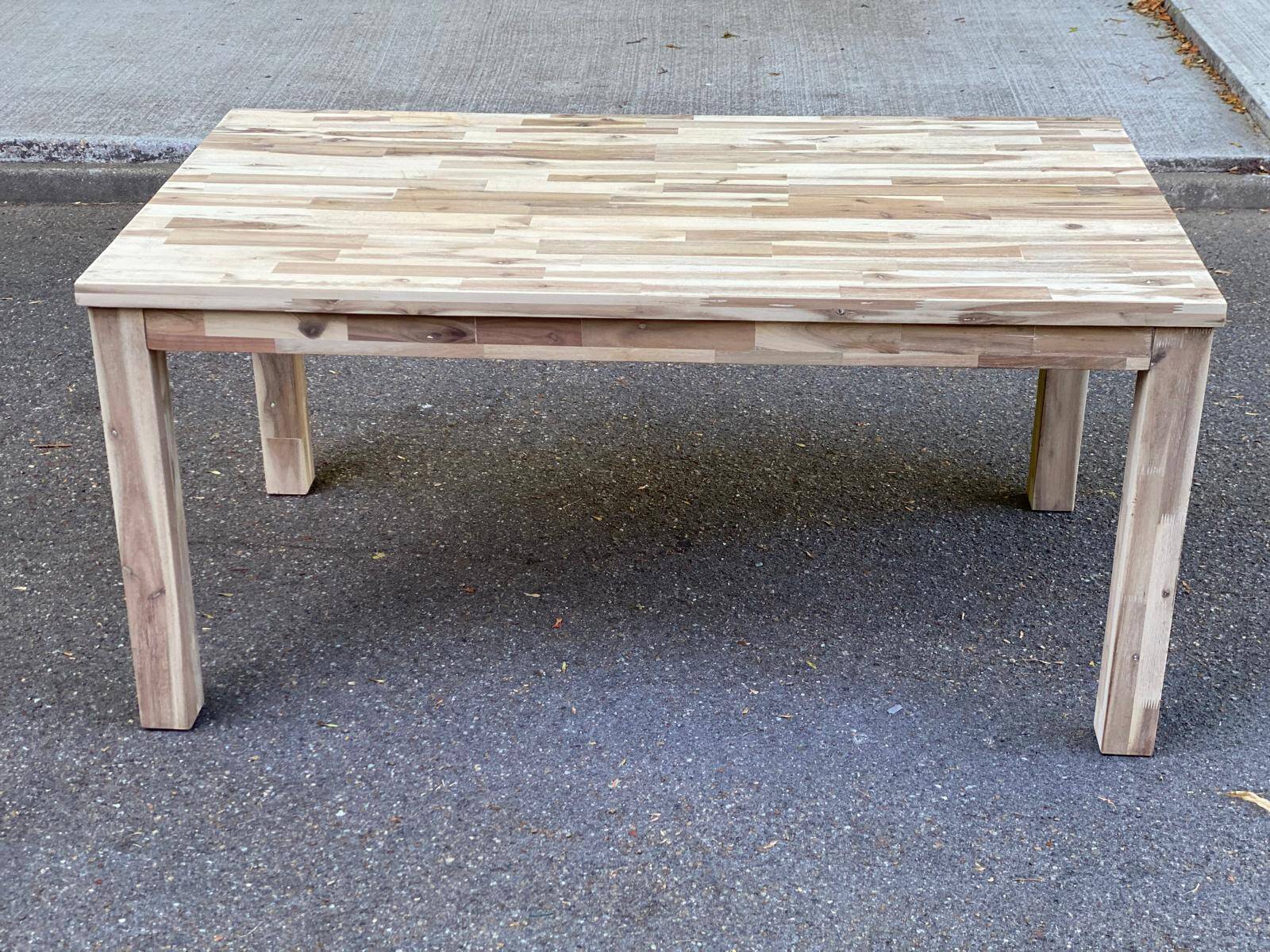 Large extendable Scandinavian dining table made of stripped solid acacia 160-26